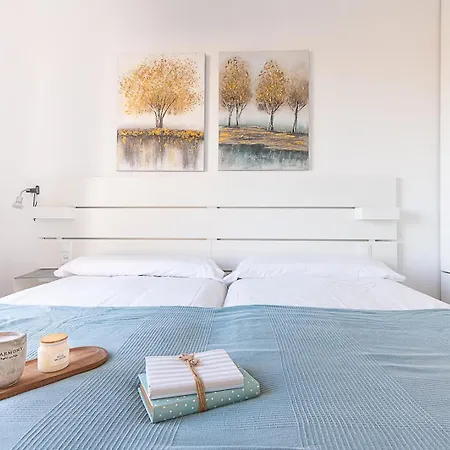 Apartment Reformado Junto A La Riberuca Con Piscina