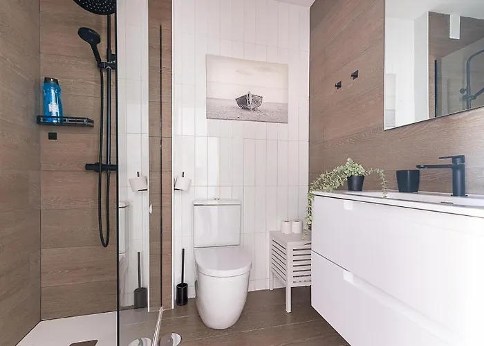 Reformado Junto A La Riberuca Con Piscina *